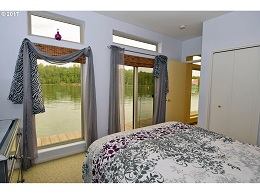 Floating Homes for Sale in Portland Oregon Floating Home 1 Photo 13