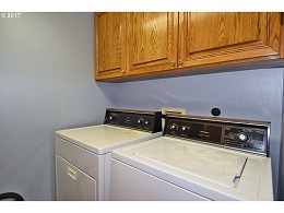 Floating Homes for Sale in Portland Oregon Floating Home 7 Photo 16